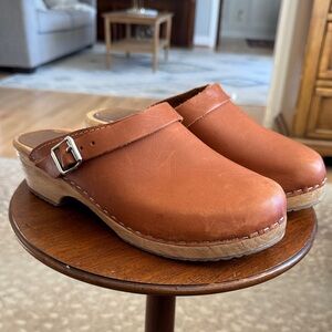 MIA Women’s Alma Tan Leather Wooden Clogs Buckle Casual Boho Work Neutral SZ 39